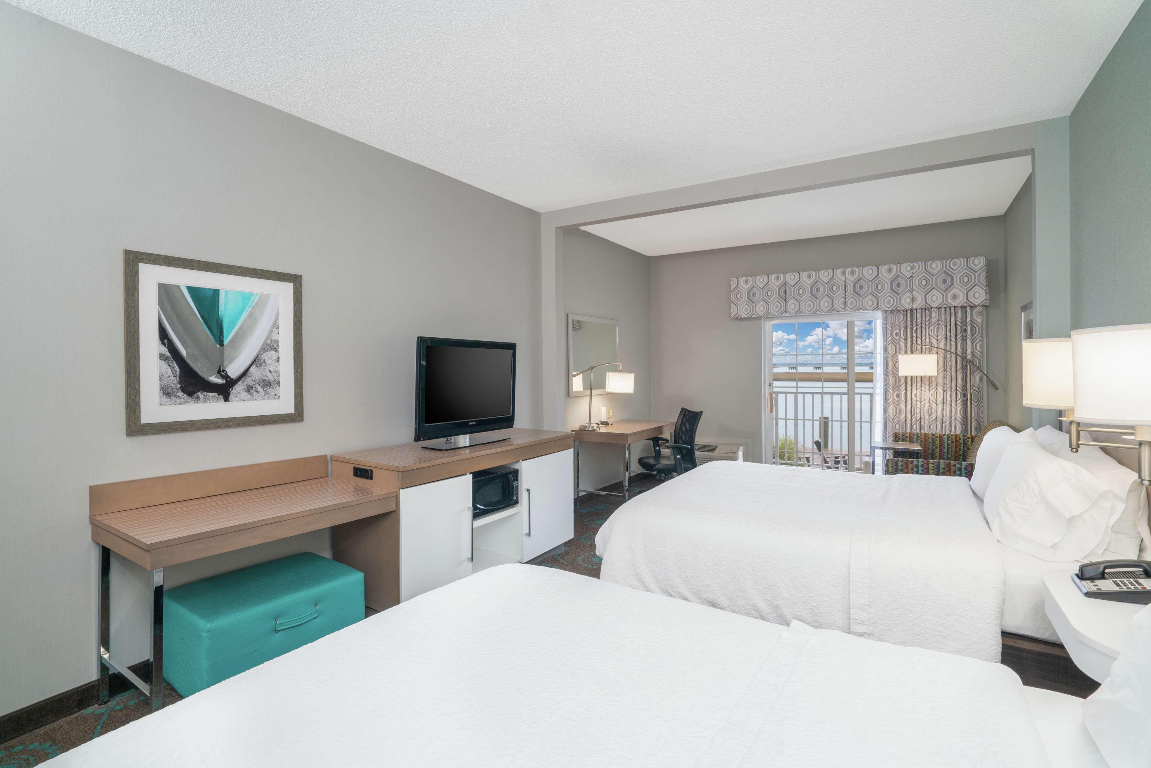 Hampton Inn & Suites Chincoteague-Waterfront, Va Exterior photo